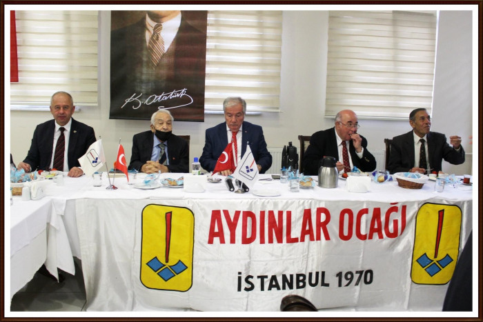 GÜNDEM Aydınlar Ocağı Olağan Genel Kurulunu Zeytinburnu'nda yaptı