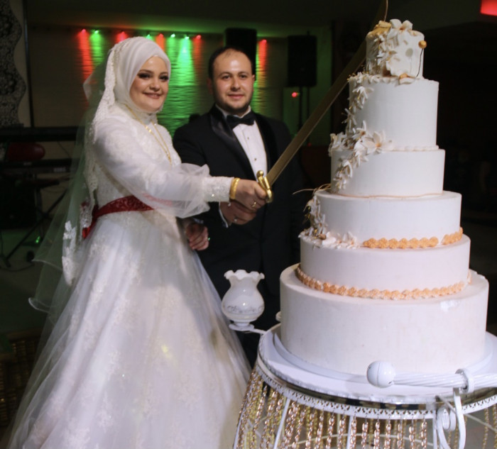 GÜNDEM Emirhan & Kübra Nur’un düğününde izdiham yaşandı