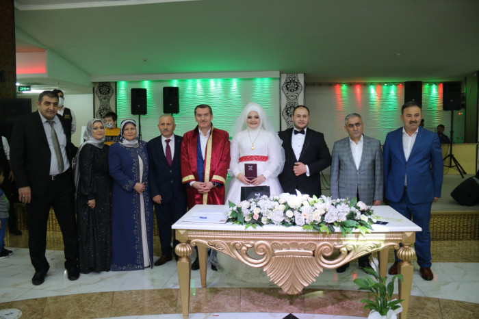GÜNDEM Emirhan & Kübra Nur’un düğününde izdiham yaşandı