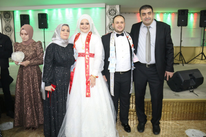 GÜNDEM Emirhan & Kübra Nur’un düğününde izdiham yaşandı