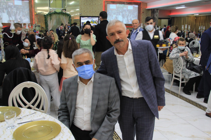 GÜNDEM Emirhan & Kübra Nur’un düğününde izdiham yaşandı