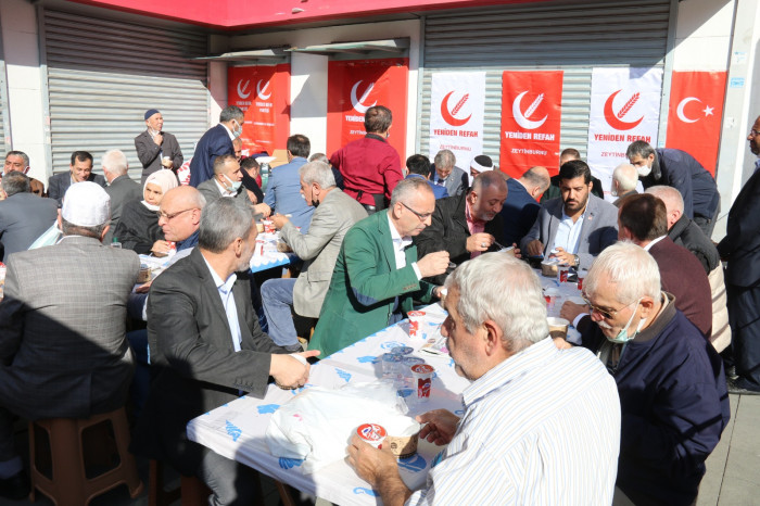 GÜNDEM Yeniden Refah Partisi Zeytinburnu'nda 10 Bin Kişiye Etli Pilav ikram etti