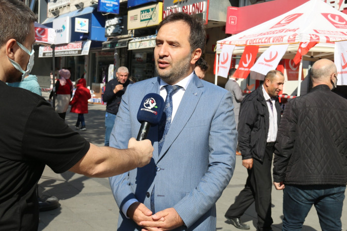 GÜNDEM Yeniden Refah Partisi Zeytinburnu'nda 10 Bin Kişiye Etli Pilav ikram etti