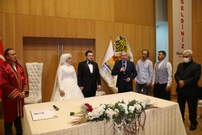 Aslı & Emre bir ömür mutluluğa EVET dediler