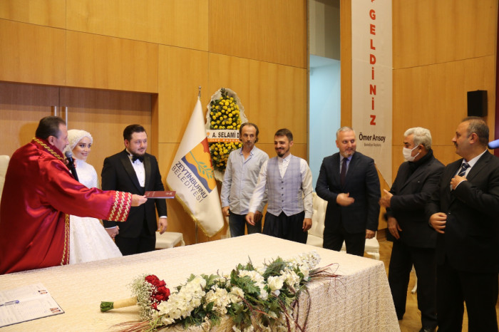 Aslı & Emre bir ömür mutluluğa EVET dediler