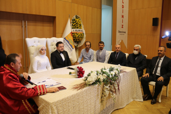 Aslı & Emre bir ömür mutluluğa EVET dediler