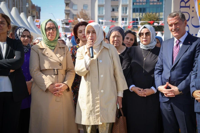 Zeytinburnu’nda Türkiye Yüzyılı Buluşmaları