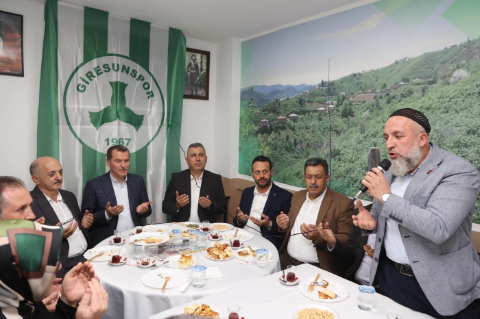 Zeytinburnu Arpacık Köyü Derneği yeni yerinde hizmete açıldı 