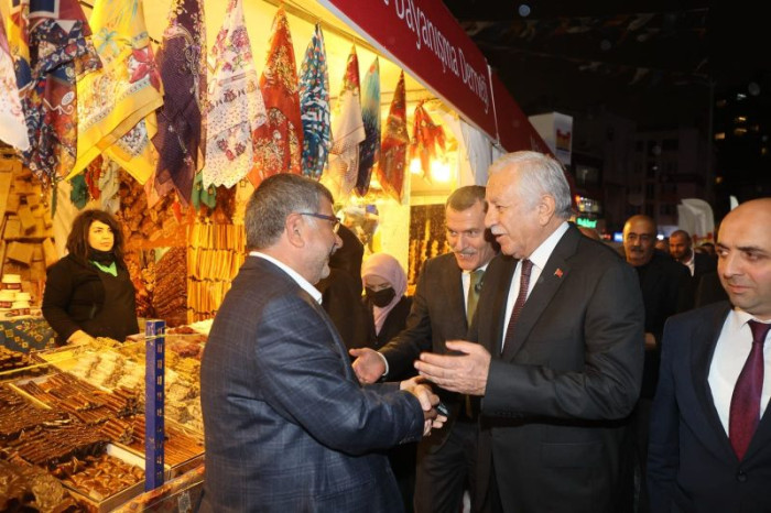 Çayda Çırası ve Çiğ Köftesiyle Elazığ Gecesi