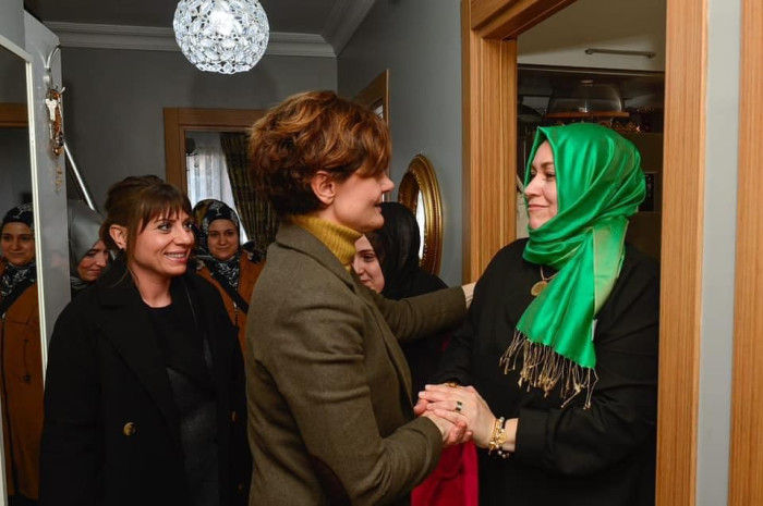 CHP İl başkanı Kaftancıoğlu Zeytinburnu'na çıkarma yaptı