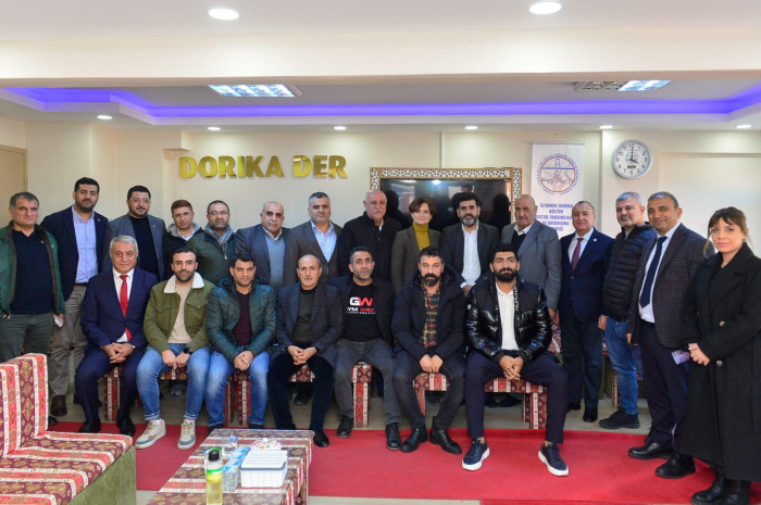 CHP İl başkanı Kaftancıoğlu Zeytinburnu'na çıkarma yaptı