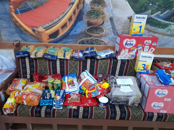 İZEDEF’ten Deprem Bölgesine 4 TIR Yardım 