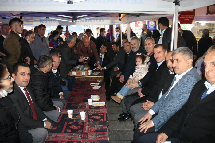 Yöresel Günlerde Trabzonlulardan Sütlaç İkramı