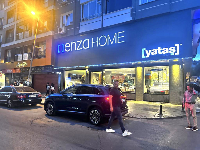  Togg Zeytinburnu'ndaki ilk sahibine teslim edildi