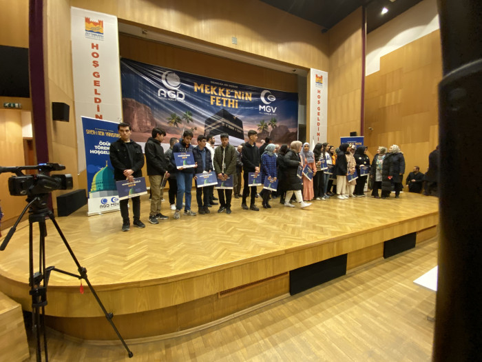 Mekke'nin fethinin 1392. yıl dönümü Zeytinburnu’nda kutlandı