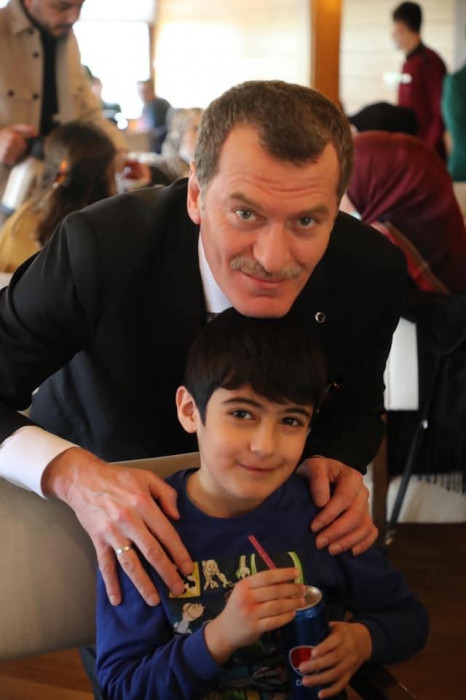 Çanakkale şehitleri kar altında anıldı