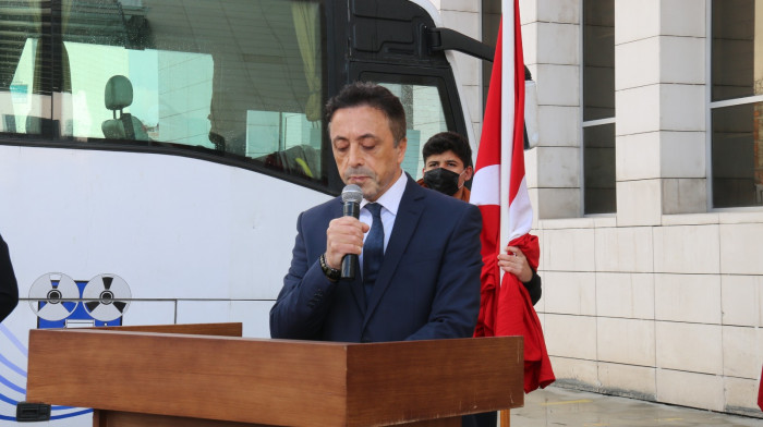 Çanakkale şehitleri kar altında anıldı