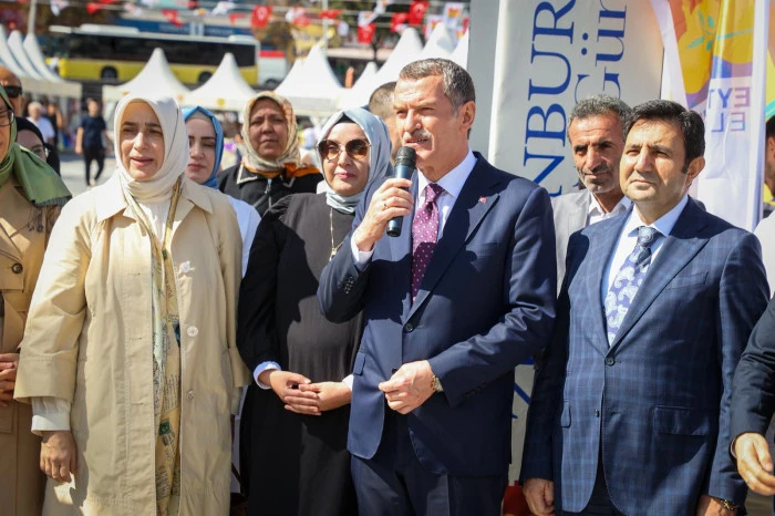 Zeytinburnu’nda Türkiye Yüzyılı Buluşmaları