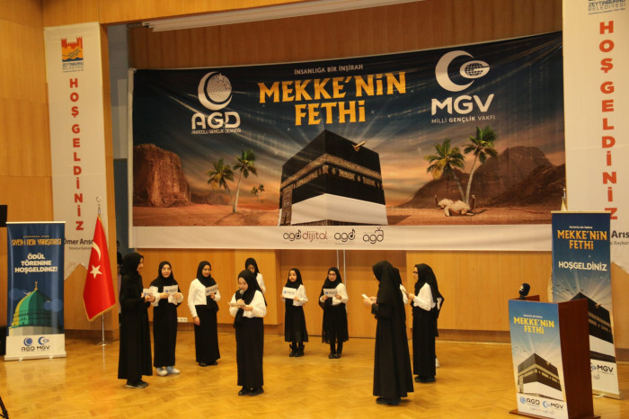 Mekke'nin fethinin 1392. yıl dönümü Zeytinburnu’nda kutlandı