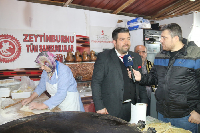 Yöresel Günlerde Samsunlulardan Mısır ve Pide ikramı
