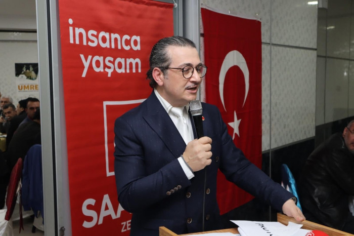 Saadet Partisi’nin Zeytinburnu iftarında izdiham vardı