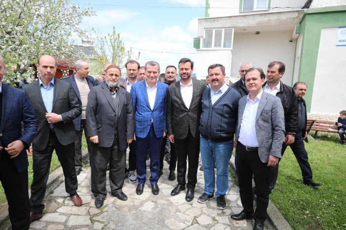 Balıkesir Hodul Köyünde 4 Bin Kişi Hayır yemeğinde buluştu