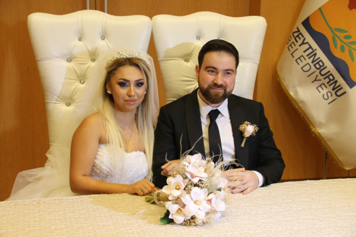 Mervenur ile Tarık bir ömür mutluluğa Evet dedi