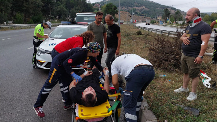 Giresun'dan Zeytinburnu'na dönen aile kaza yaptı