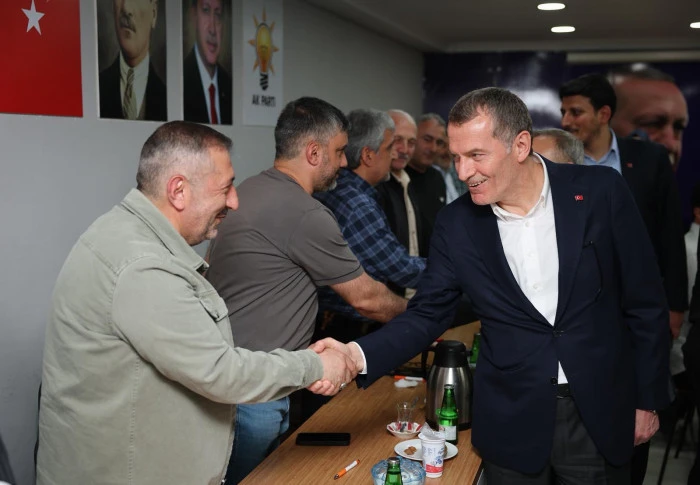 AK Parti Deneyimli Mahalle başkanlarıyla istişare etti
