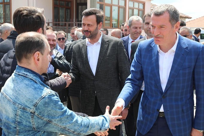 Balıkesir Hodul Köyünde 4 Bin Kişi Hayır yemeğinde buluştu