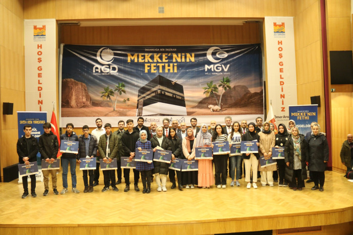 Mekke'nin fethinin 1392. yıl dönümü Zeytinburnu’nda kutlandı