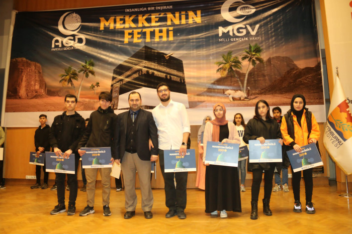 Mekke'nin fethinin 1392. yıl dönümü Zeytinburnu’nda kutlandı