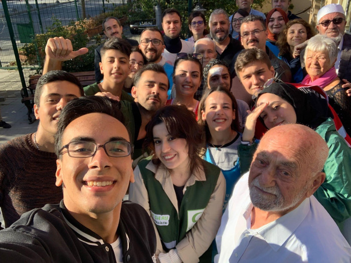 Zeytinburnu Semiha Şakir Huzurevinde renkli görüntüler