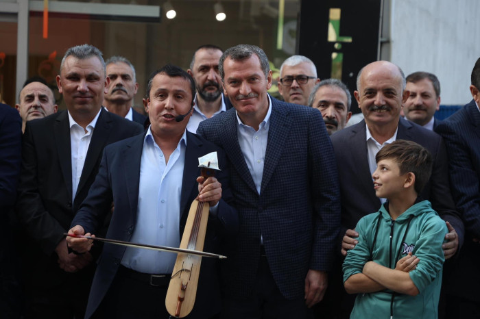 Zeytinburnu Arpacık Köyü Derneği yeni yerinde hizmete açıldı 