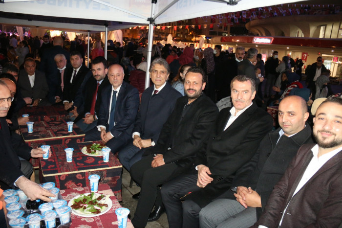 Sıra Gecesi ve Çiğ Köftesiyle Yöresel Günlerde Şanlıurfa farkı