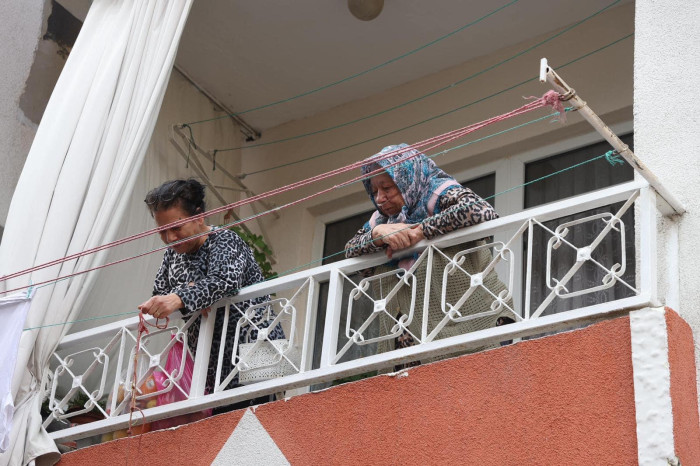 Zeytinburnu’na Bahar Fesleğenle Geldi