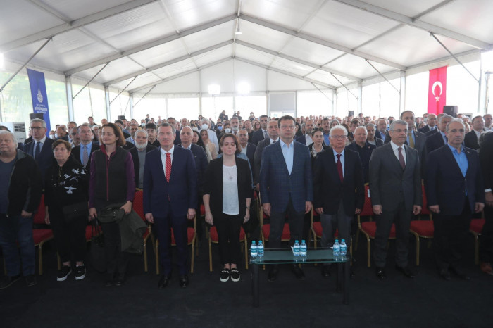 İBB ve Zeytinburnu Belediyesi ortak çalıştı 30 yıllık imar sorunu çözüldü 