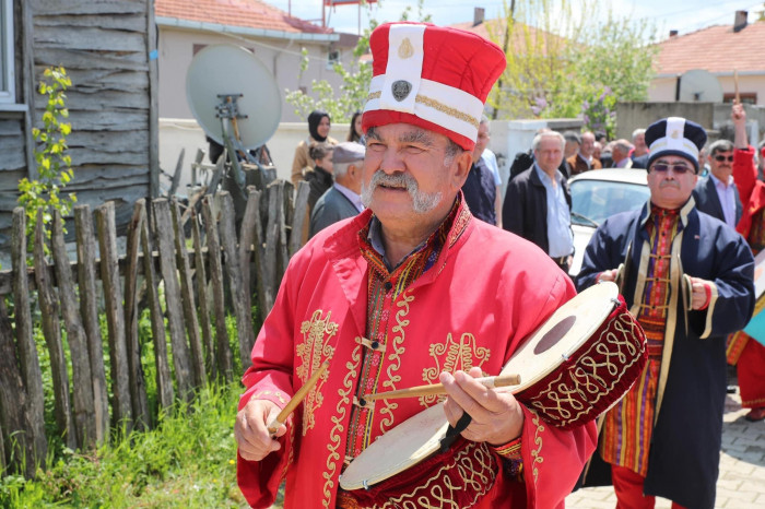 Balıkesir Hodul Köyünde 4 Bin Kişi Hayır yemeğinde buluştu