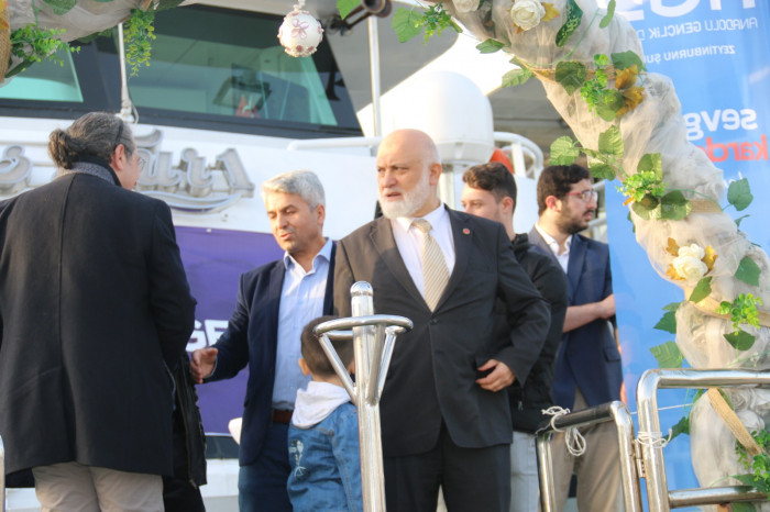 AGD ve MGV Zeytinburnu Şubesinin Boğaz iftarında izdiham vardı