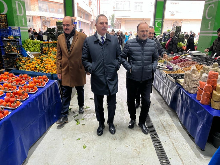 Zeytinburnu Modern Kapalı Pazarında İlk GÜN