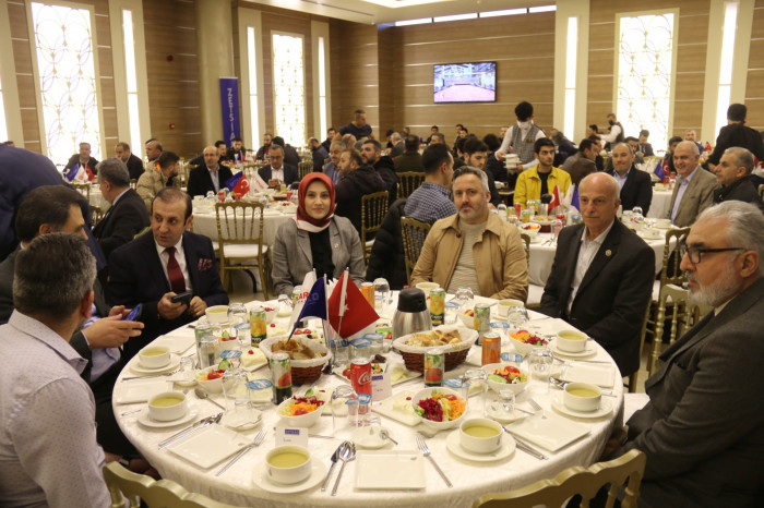 ZETSİAD iftarda Tekstil sektörünü buluşturdu