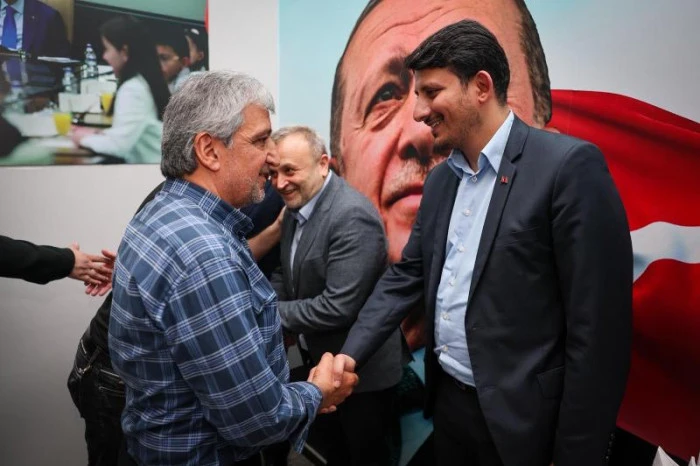 AK Parti Deneyimli Mahalle başkanlarıyla istişare etti