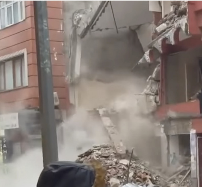 İstanbul'da Lodos 4 Can aldı