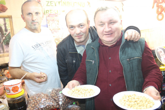 Yöresel Günlerde Giresunlulardan Hamsi ziyafeti