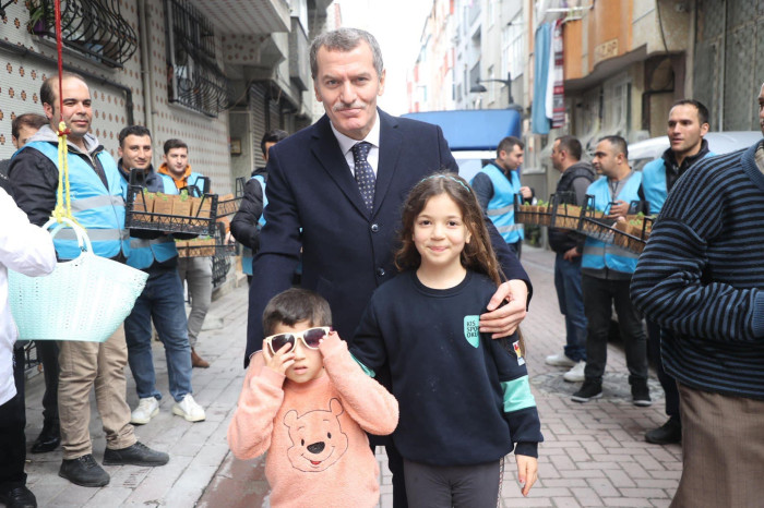 Zeytinburnu’na Bahar Fesleğenle Geldi