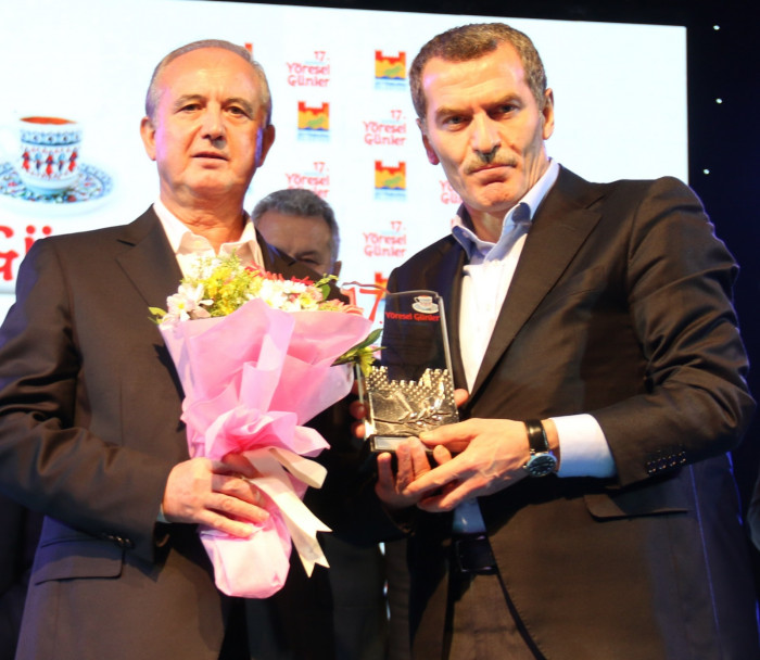 Yöresel Günlerde Giresunlulardan Hamsi ziyafeti