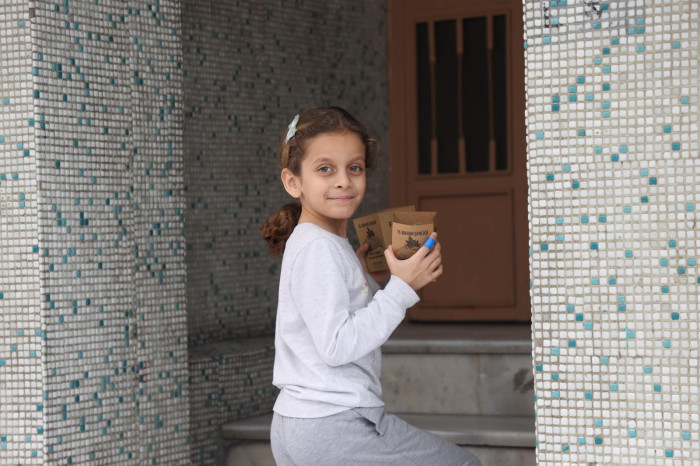 Zeytinburnu’na Bahar Fesleğenle Geldi