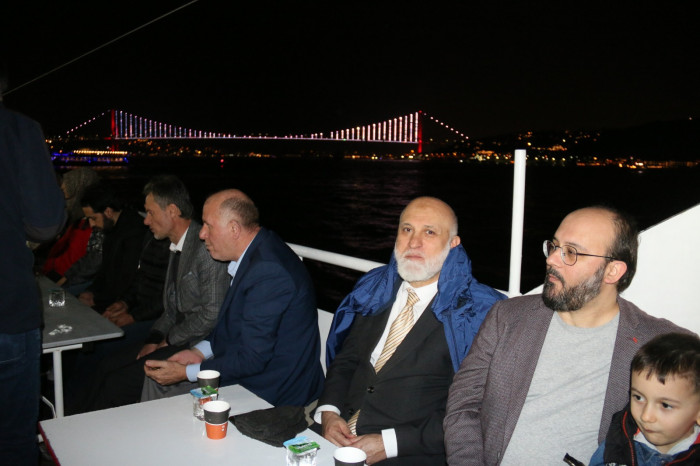 AGD ve MGV Zeytinburnu Şubesinin Boğaz iftarında izdiham vardı