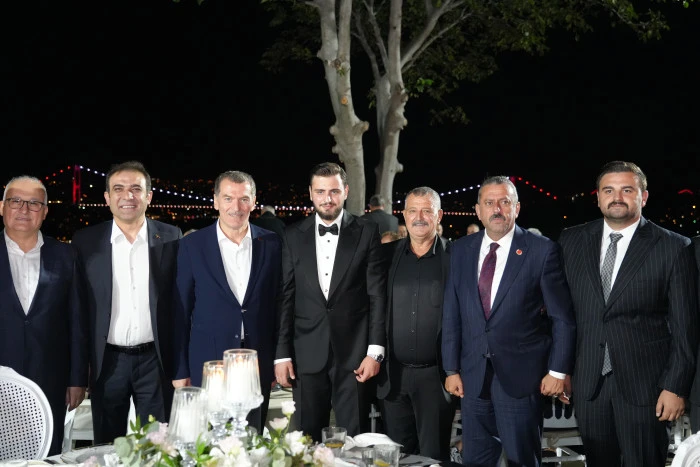 Firdevs & Ömer Faruk Dünyaevine girdi