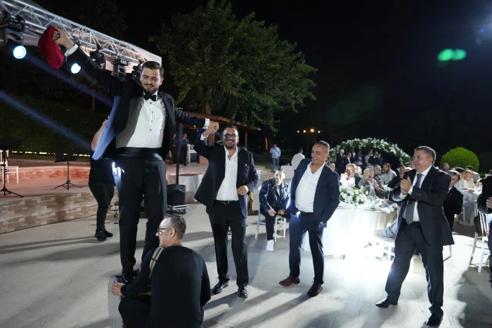 Firdevs & Ömer Faruk Dünyaevine girdi